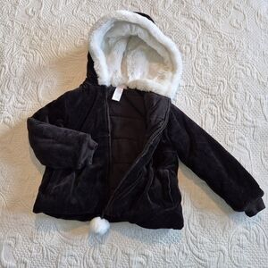 Janie and Jack girls size 5T black velvety lined, faux fur full zip jacket VVGUC